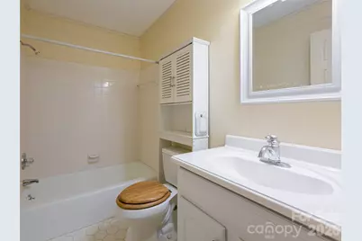 100 Wolf Shoals Drive, Hendersonville, NC 28739 - Photo 35