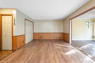 100 Wolf Shoals Dr, Hendersonville, NC 28739 - Photo 21