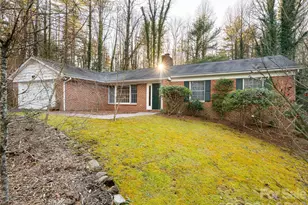 100 Wolf Shoals Dr, Hendersonville, NC 28739 - Photo 1