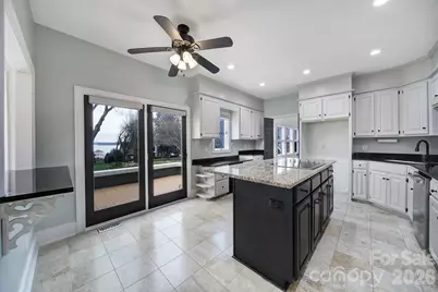 120 Royal Pointe Way, Mooresville, NC 28117 - Photo 9