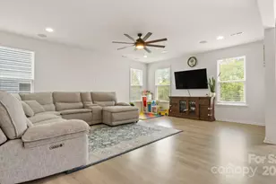 2861 Suffolk Pl, Fort Mill, SC 29715 - Photo 17