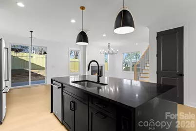 818 Yellowstone Drive, Charlotte, NC 28208 - Photo 11