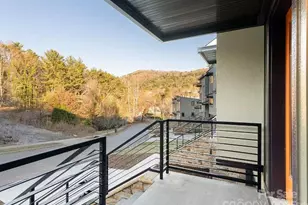 17 Macallan Ln, Asheville, NC 28805 - Photo 3