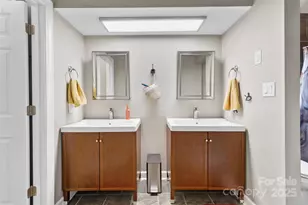 13820 Queens Harbor Rd, Charlotte, NC 28278 - Photo 17