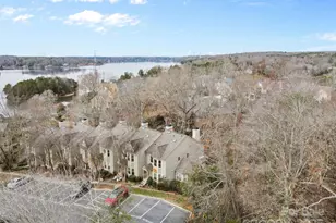 13820 Queens Harbor Rd, Charlotte, NC 28278 - Photo 9