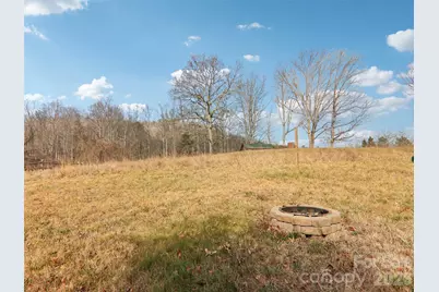 3195 N Clear Creek Road, Hendersonville, NC 28792 - Photo 19