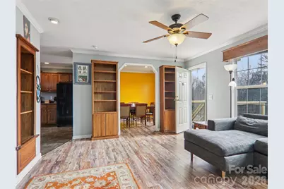 3195 N Clear Creek Road, Hendersonville, NC 28792 - Photo 5