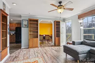 3195 N Clear Creek Rd, Hendersonville, NC 28792 - Photo 5