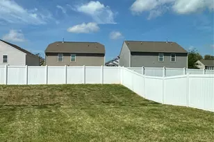 2431 Tallet Trace, Charlotte, NC 28216 - Photo 5