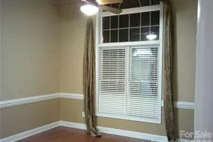 3131 9th Street Drive NE, Hickory, NC 28601 - Photo 11