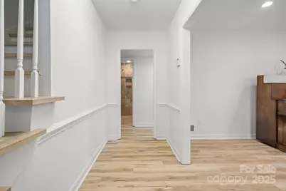 9211 Joyce Kilmer Drive, Charlotte, NC 28213 - Photo 5