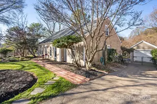 9211 Joyce Kilmer Dr, Charlotte, NC 28213 - Photo 3