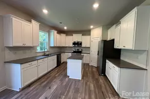 202 Tackle Box Dr, Troutman, NC 28166 - Photo 7