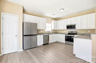 3043 Streamlet Way, Monroe, NC 28110 - Photo 5