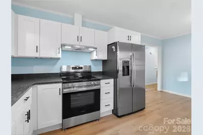 81 Fairview Heights, Waynesville, NC 28786 - Photo 7