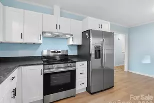 81 Fairview Heights, Waynesville, NC 28786 - Photo 7