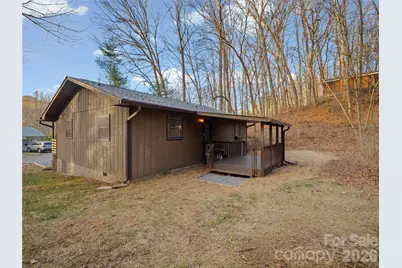 81 Fairview Heights, Waynesville, NC 28786 - Photo 25