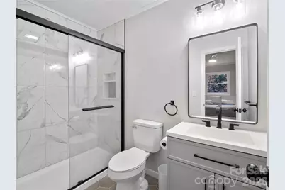 81 Fairview Heights, Waynesville, NC 28786 - Photo 17