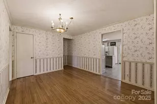 119 Crest Hill Dr, Morganton, NC 28655 - Photo 7