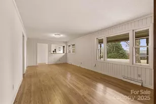 119 Crest Hill Dr, Morganton, NC 28655 - Photo 5