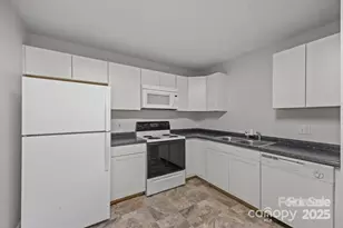 6 Azalea Rd, Arden, NC 28704 - Photo 5