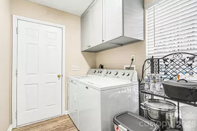 228 Creek View Road, Mooresville, NC 28117 - Photo 17