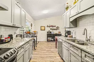 228 Creek View Rd, Mooresville, NC 28117 - Photo 15