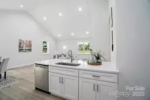 567 W 22nd St, Kannapolis, NC 28081 - Photo 9