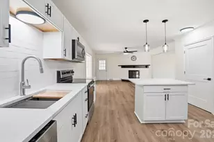 125A Forest Hills Dr, Monroe, NC 28112 - Photo 5