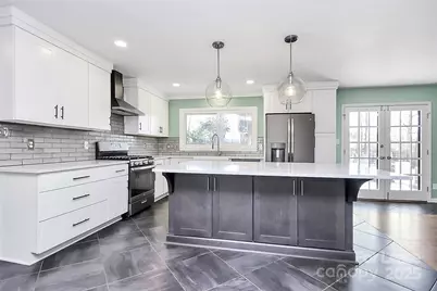 1932 Stoneyridge Drive, Charlotte, NC 28214 - Photo 11