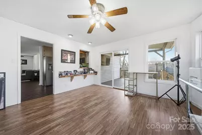 1007 Millbrook Place SE, Lenoir, NC 28645 - Photo 21