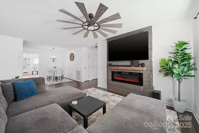 1007 Millbrook Place SE, Lenoir, NC 28645 - Photo 7