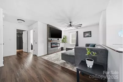 1007 Millbrook Place SE, Lenoir, NC 28645 - Photo 5