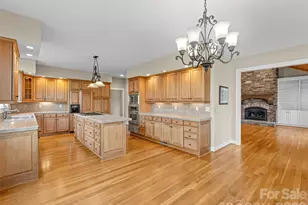 405 Kanasdatsi Dr, Brevard, NC 28712 - Photo 15