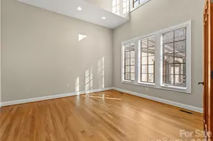 405 Kanasdatsi Dr, Brevard, NC 28712 - Photo 9