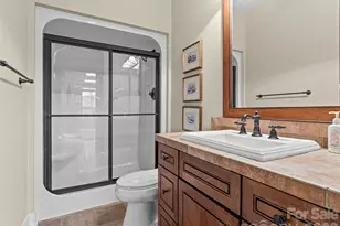 405 Kanasdatsi Dr, Brevard, NC 28712 - Photo 43