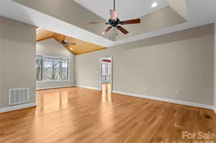 405 Kanasdatsi Dr, Brevard, NC 28712 - Photo 25