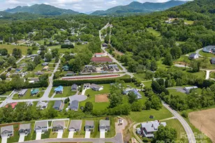 8 Madelyn Dr, Clyde, NC 28721 - Photo 31