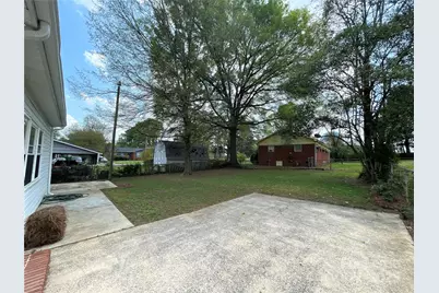 1607 Russell Avenue, Charlotte, NC 28216 - Photo 17