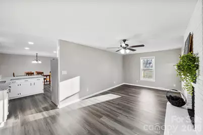 1045 Elizabeth Drive, Dallas, NC 28034 - Photo 19