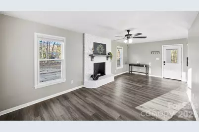 1045 Elizabeth Drive, Dallas, NC 28034 - Photo 17