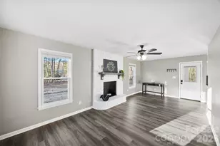 1045 Elizabeth Dr, Dallas, NC 28034 - Photo 17