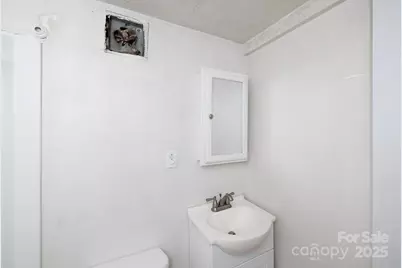 609 Bethel Street, Clover, SC 29710 - Photo 19