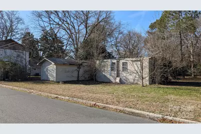 609 Bethel Street, Clover, SC 29710 - Photo 5