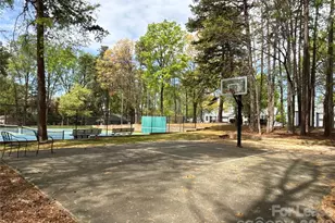 646 Portside Dr, Davidson, NC 28036 - Photo 35