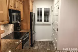 646 Portside Dr, Davidson, NC 28036 - Photo 11