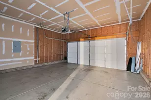 311 Margaret Kelly Ct, Charlotte, NC 28216 - Photo 33