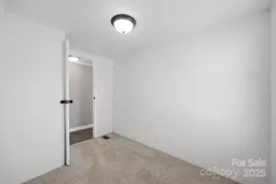 777 Pollys Cir, York, SC 29745 - Photo 13