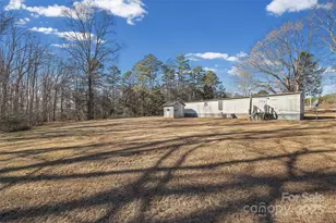 777 Pollys Cir, York, SC 29745 - Photo 19