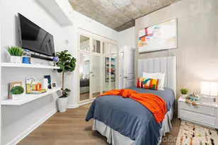 210 N Church St, Charlotte, NC 28202 - Photo 15